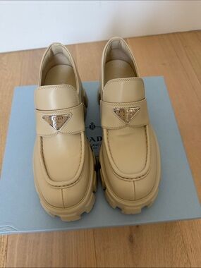Prada Monolith leather loafer